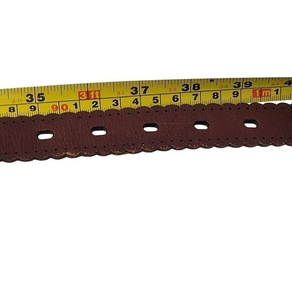 Vintage Fossil Womens Brown Leather Belt L Scalloped Perforated Brass Buckle - Picture 6 of 15